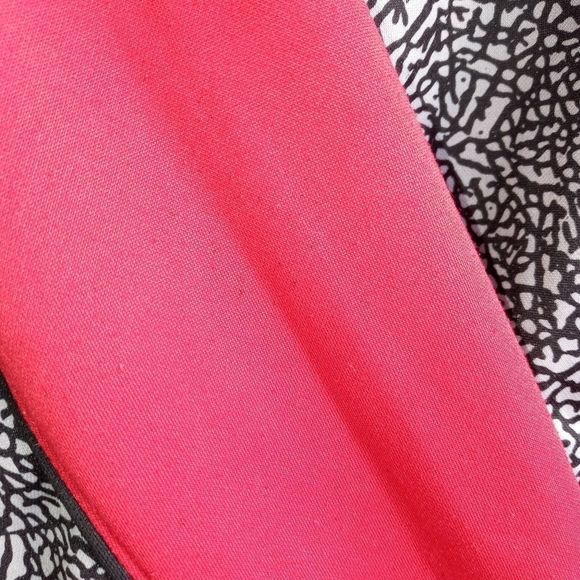 Jordan Jumpman elephant print Therma-Fit zip front hoodie red gray black size L - Picture 13 of 16